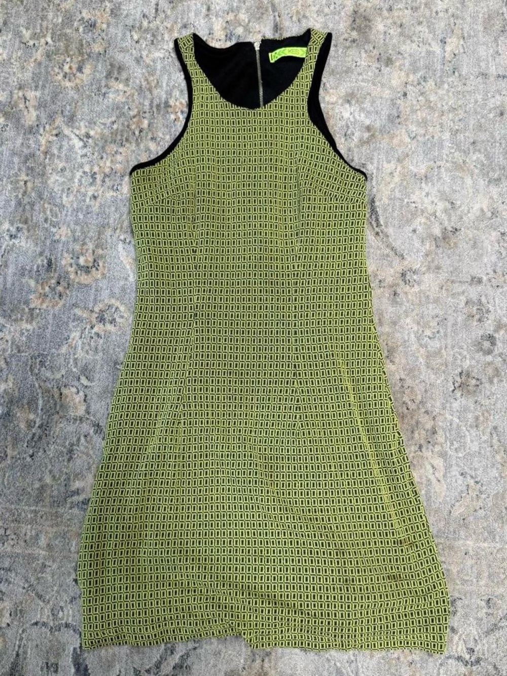 KES Sleeveless Geometric Lime Green Shift Dress